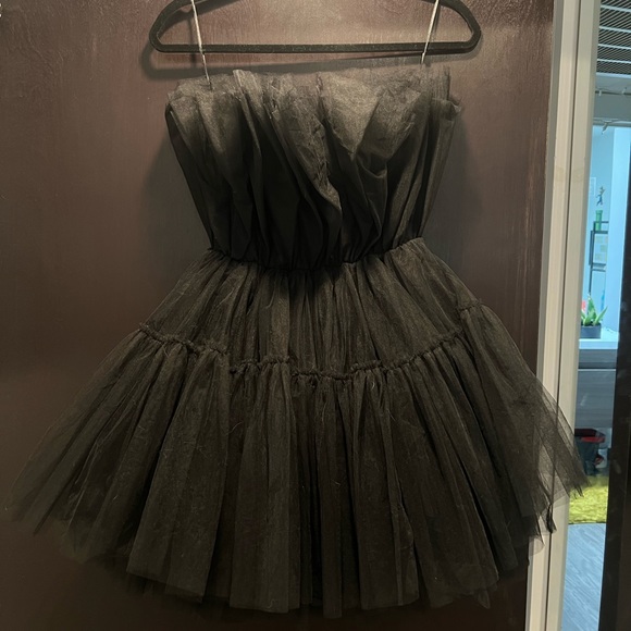 KIKIRKI 🖤| Black Tulle Cocktail Dress - Picture 2 of 4